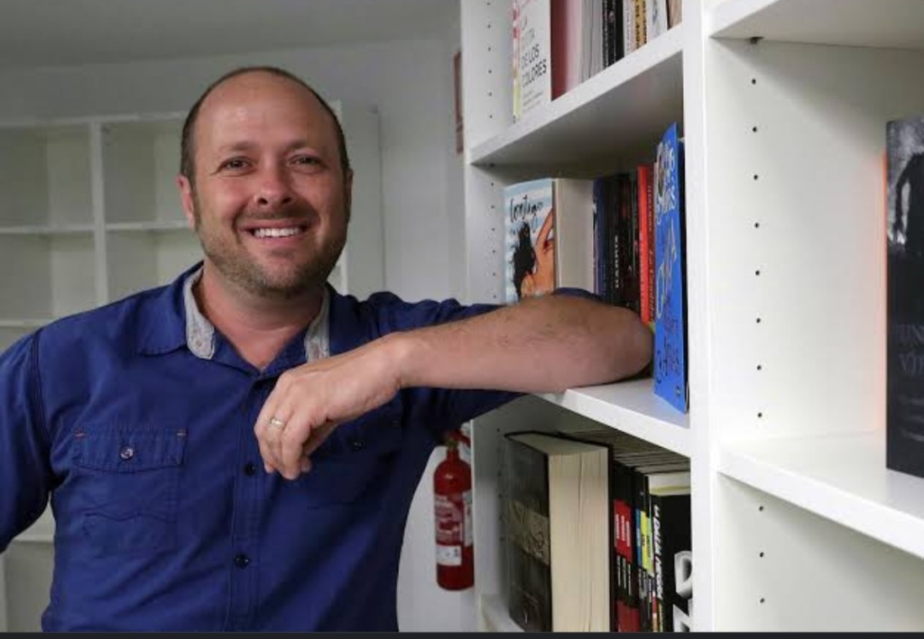 Jay Asher, author of 13 Reasons Why.